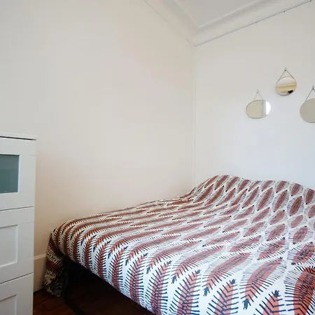 Nice And Spacious In The Batignolles Apartment